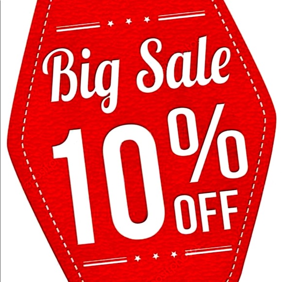 10% Off Entire Closet - Picture 1 of 1
